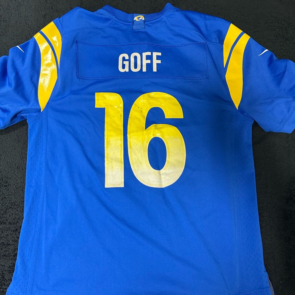 LA rams jersey